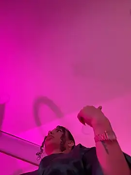 Snapshot of IrinaBlanc chatting on February 24, 2026, 3:26 am IrinaBlanc online show from February 24, 2026, 3:26 am