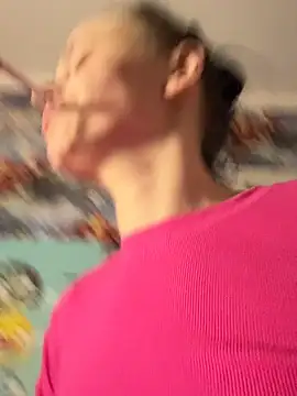 Snapshot of Alis_Roxy chatting on February 6, 2026, 3:55 am Alis Roxy online show from February 6, 2026, 3:55 am