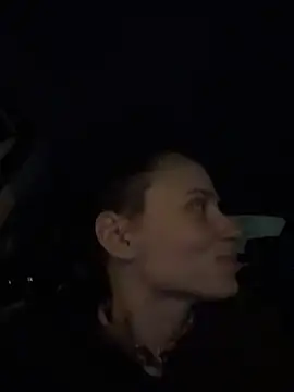 Snapshot of Alis_Roxy chatting on February 15, 2026, 10:39 pm Alis Roxy online show from February 15, 2026, 10:39 pm