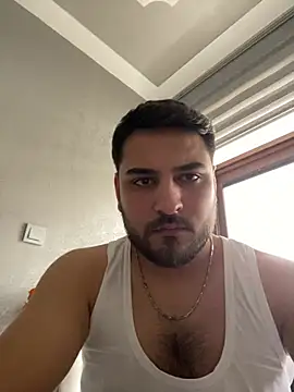 Bigtiss18 online show from January 17, 2026, 9:58 am