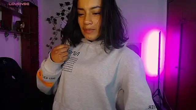 Snapshot of samantha_bj chatting on February 3, 2026, 1:49 pm samantha bj online show from February 3, 2026, 1:49 pm