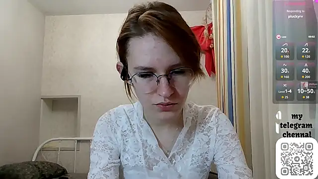 Snapshot of PetralPrime chatting on February 17, 2026, 5:19 pm PetralPrime online show from February 17, 2026, 5:19 pm