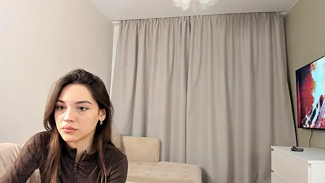 Snapshot of TreasaCrebs chatting on February 2, 2026, 6:17 pm TreasaCrebs online show from February 2, 2026, 6:17 pm