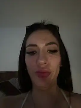 Snapshot of MamiSoft420 chatting on March 3, 2026, 7:20 pm MamiSoft420 online show from March 3, 2026, 7:20 pm