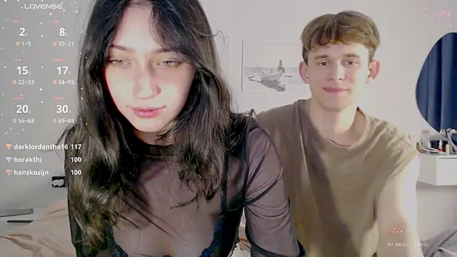 kiorrra online show from April 9, 2026, 8:58 pm