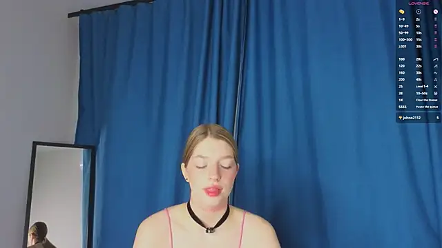 Snapshot of AliceRandewu chatting on February 8, 2026, 8:34 pm AliceRandewu online show from February 8, 2026, 8:34 pm