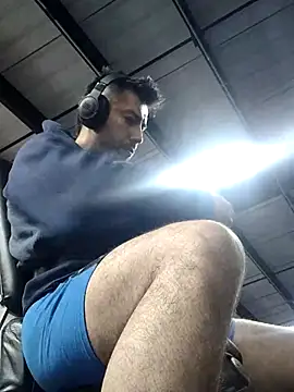 Snapshot of michell_veryhot chatting on February 14, 2026, 1:13 am michell veryhot online show from February 14, 2026, 1:13 am