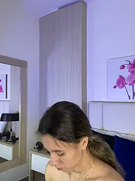 JuliaColemann online show from July 1, 2026, 11:56 am