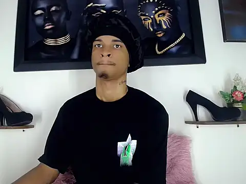 Tatoo Noah online show from April 24, 2026, 9:06 pm