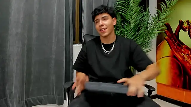 Tobias Vega online show from March 21, 2026, 8:08 am