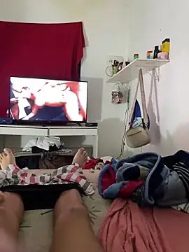 gabrielacachorra online show from April 16, 2026, 9:39 pm