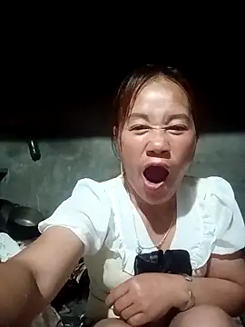 cutebobi online show from March 27, 2026, 10:09 pm