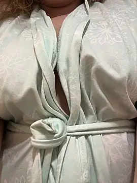 naughtynursejo online show from February 8, 2026, 4:10 pm