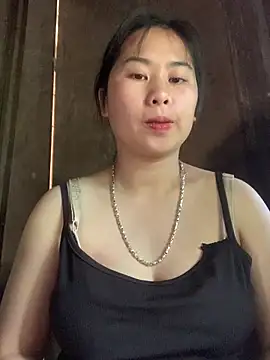 patry33 online show from April 11, 2026, 1:21 am