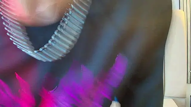 lian cameron online show from March 19, 2026, 3:54 am