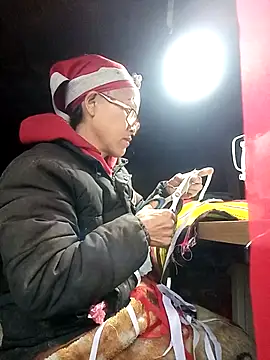 Snapshot of yoyosexy11 chatting on February 9, 2026, 3:10 am yoyosexy11 online show from February 9, 2026, 3:10 am