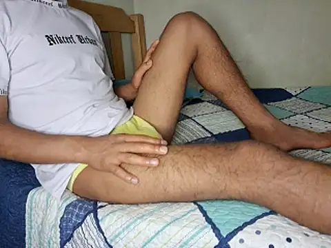 Snapshot of ShadowBodi chatting on February 4, 2026, 3:51 pm ShadowBodi online show from February 4, 2026, 3:51 pm