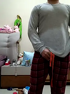 Ryzca online show from February 8, 2026, 2:37 am