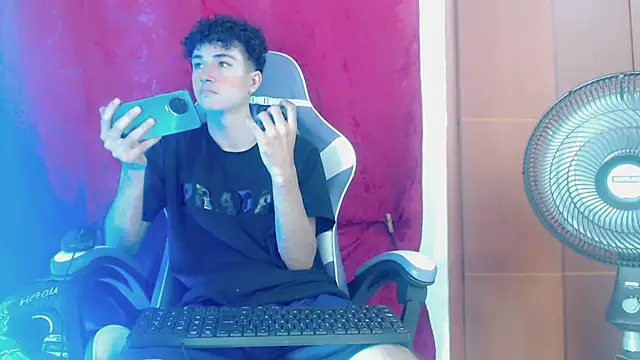 Johnny cagee  online show from March 2, 2026, 1:52 am