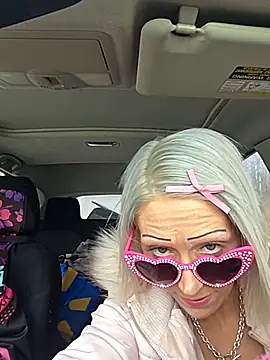 Snapshot of BeautifulFire23 chatting on February 8, 2026, 5:16 pm BeautifulFire23 online show from February 8, 2026, 5:16 pm