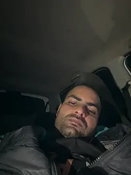 hardlysuck online show from February 7, 2026, 7:50 pm