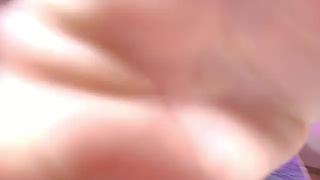 laumalove online show from March 28, 2026, 5:18 am