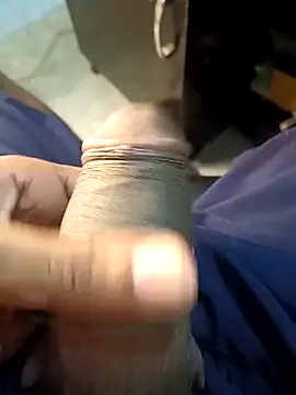 Snapshot of Lovable_dude chatting on February 3, 2026, 5:40 pm Lovable dude online show from February 3, 2026, 5:40 pm