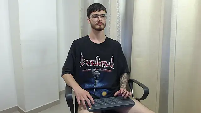 Snapshot of joseh0se chatting on February 1, 2026, 2:54 am joseh0se online show from February 1, 2026, 2:54 am