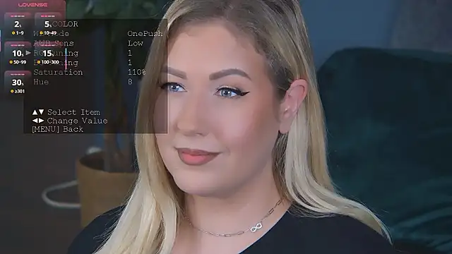 Snapshot of OndinaNoire chatting on March 1, 2026, 7:16 pm OndinaNoire online show from March 1, 2026, 7:16 pm