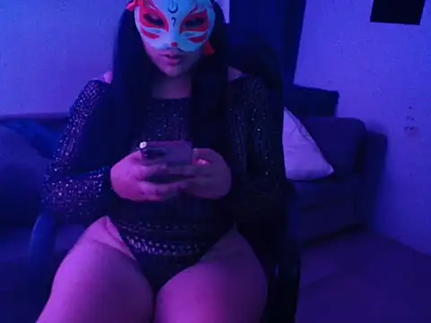 Snapshot of NicoOlivia chatting on February 16, 2026, 5:14 am NicoOlivia online show from February 16, 2026, 5:14 am