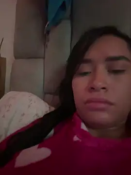 Zoe dim online show from February 19, 2026, 3:35 am