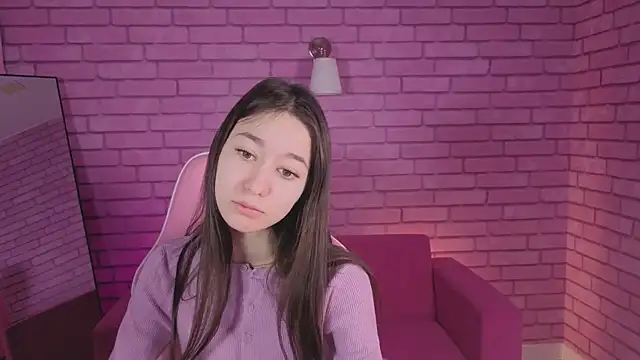 Snapshot of Nicole_Brownie chatting on April 18, 2026, 1:09 am Nicole Brownie online show from April 18, 2026, 1:09 am