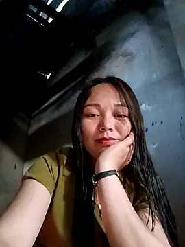 Rose-222 online show from March 22, 2026, 5:11 am