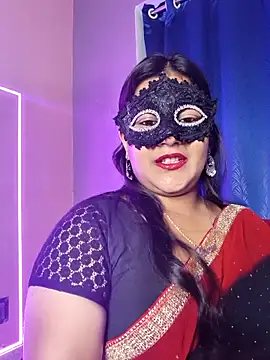 noty girl2 online show from March 6, 2026, 7:10 pm