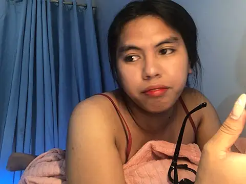 Seductive Cockybella online show from February 3, 2026, 4:10 am