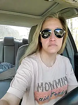 Sunflower0025 online show from March 5, 2026, 5:53 pm