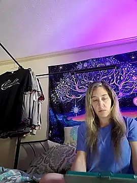 Sunflower0025 online show from March 14, 2026, 5:40 pm