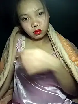 Snapshot of derylove_ chatting on February 7, 2026, 5:16 pm derylove online show from February 7, 2026, 5:16 pm