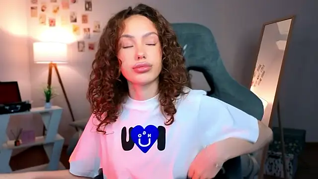 Snapshot of nexorine chatting on February 20, 2026, 11:54 am nexorine online show from February 20, 2026, 11:54 am