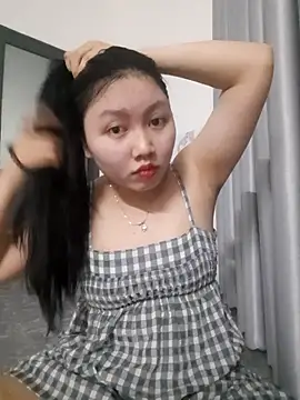 Snapshot of Heo_xxinhxx chatting on February 20, 2026, 2:28 pm Heo xxinhxx online show from February 20, 2026, 2:28 pm