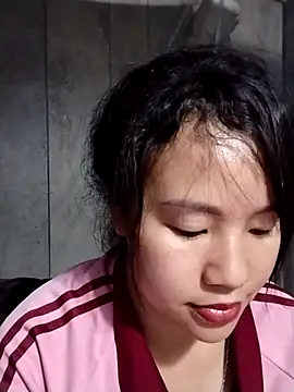 Snapshot of Lymimi chatting on May 6, 2026, 3:17 pm Lymimi online show from May 6, 2026, 3:17 pm