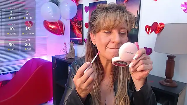 Snapshot of janne_turner chatting on February 24, 2026, 10:35 am janne turner online show from February 24, 2026, 10:35 am