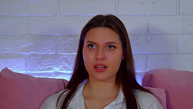 AliceVersal online show from April 12, 2026, 4:28 am