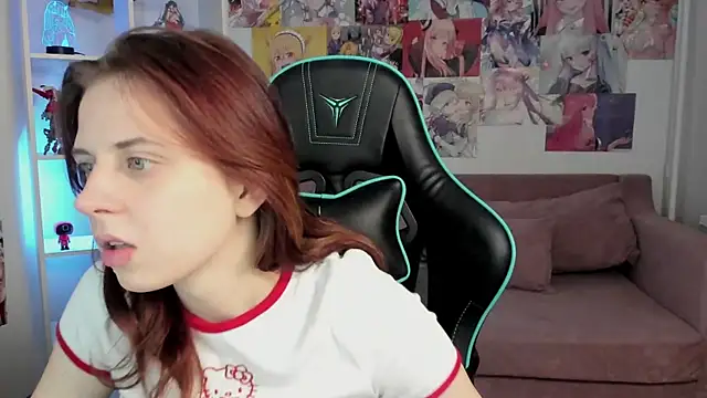 Snapshot of FreyaVey chatting on March 2, 2026, 5:19 am FreyaVey online show from March 2, 2026, 5:19 am