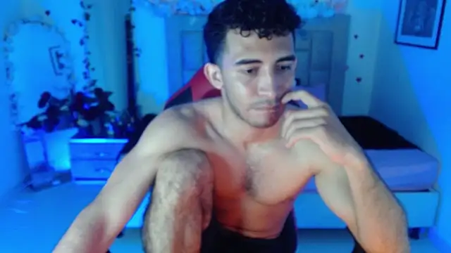 Caius fox online show from April 1, 2026, 1:41 pm