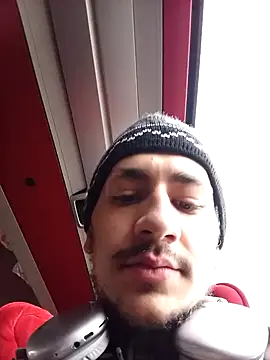 Snapshot of Etlipro-53 chatting on February 1, 2026, 8:35 am Etlipro-53 online show from February 1, 2026, 8:35 am