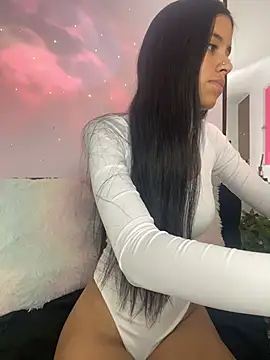 Snapshot of CELESTE_-EC chatting on April 22, 2026, 5:47 pm CELESTE -EC online show from April 22, 2026, 5:47 pm