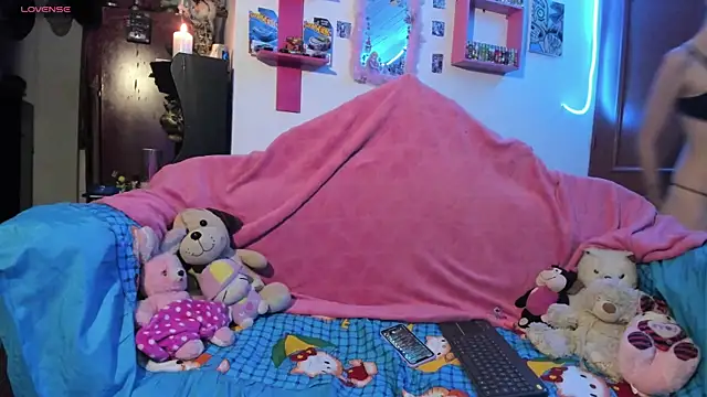 Rebecahart online show from April 1, 2026, 3:40 am