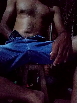 negrim10 online show from February 6, 2026, 2:27 am