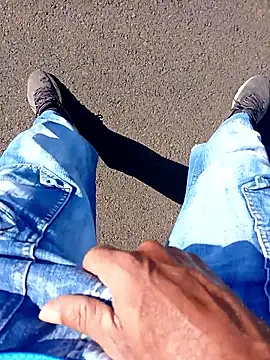 negrim10 online show from February 16, 2026, 12:34 pm